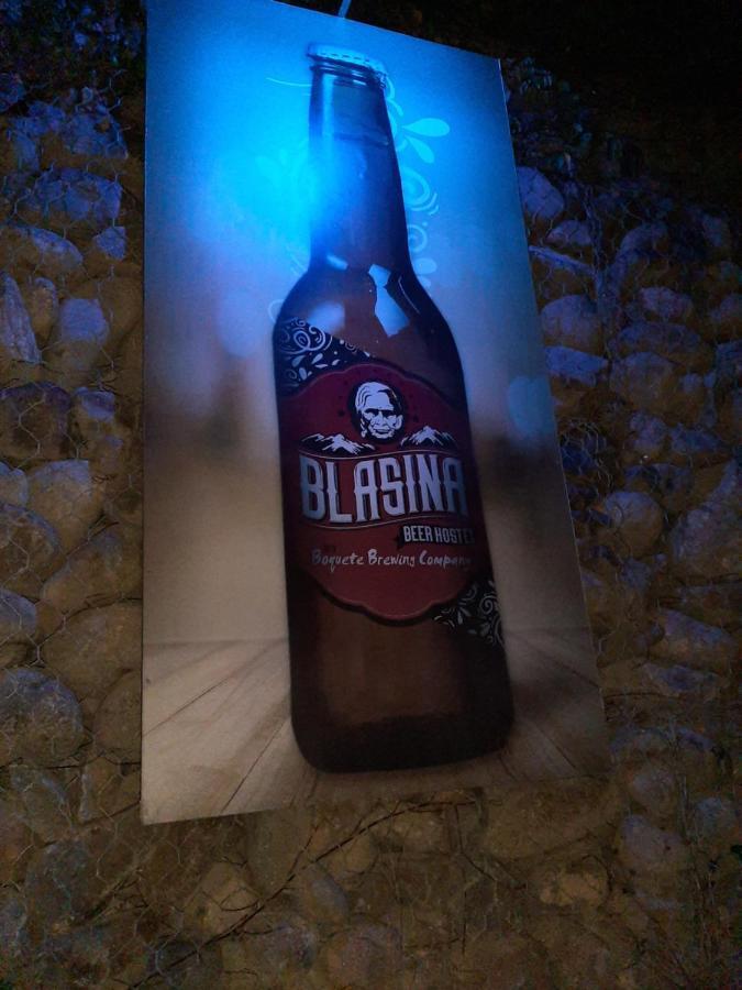 Blasina Beer Hostel Boquete Exterior foto
